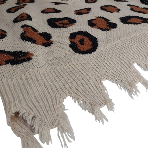 MIracle Distressed Sweater  Women's Brown/Black/Cream Leopard Print Sz M/L NWOT - Picture 6 of 8